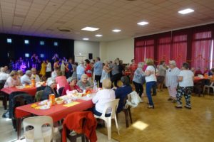 personne qui dansent