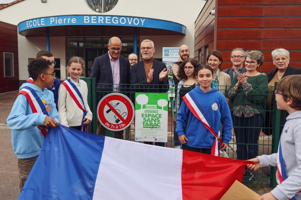 Espace sans tabac de l'école Pierre Bérégovoy inauguré vendredi 5 avril à Barentin